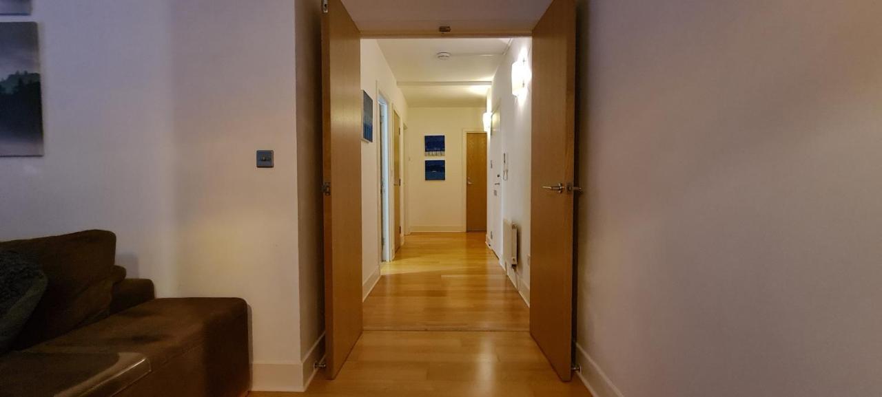 Pass The Keys Spacious 3Beds Flat Near City Centre - Free Parking Эдинбург Экстерьер фото